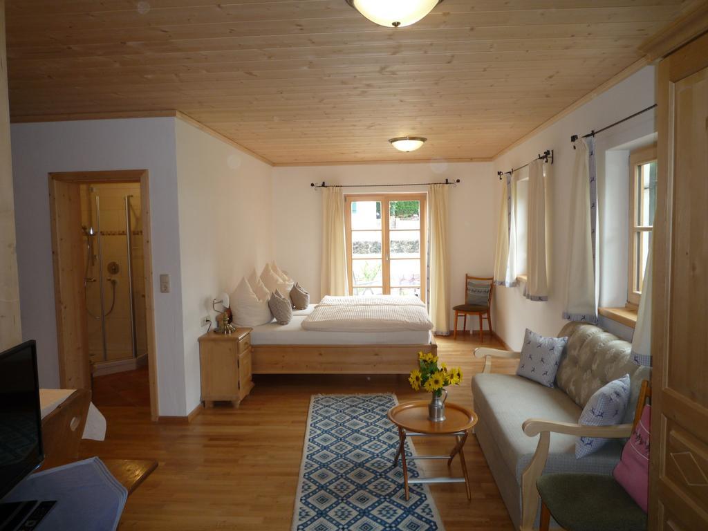 Gaestehaus Johanna Bad Wiessee Room photo